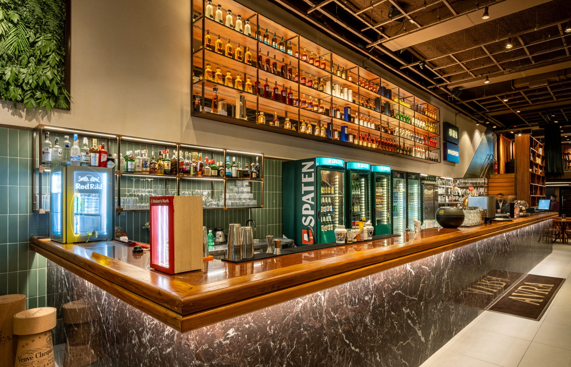 Bar projetado pela Aptar